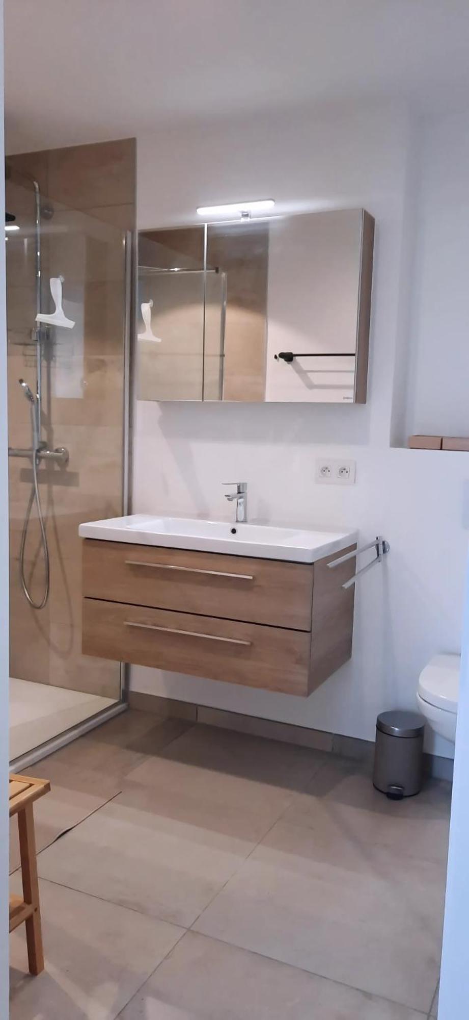 Modern 2-bedroom Near The Of T102 Oostende